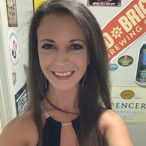 Meet your Posher, Melissa